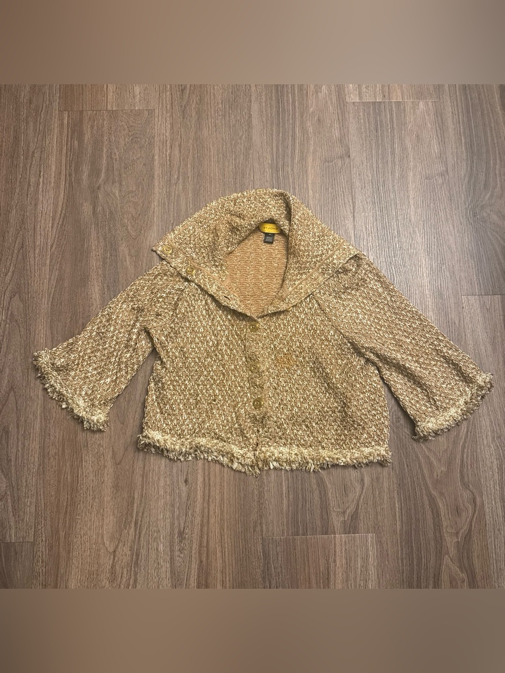 St. John medium Gold & brown tweed cropped jacket with fringe detailing.Bell SLV